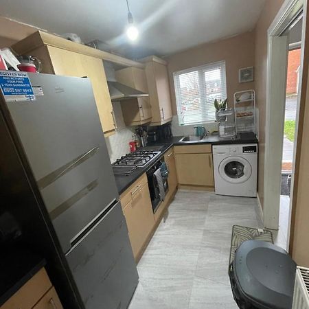 St Helens  Hensh Homes מראה חיצוני תמונה