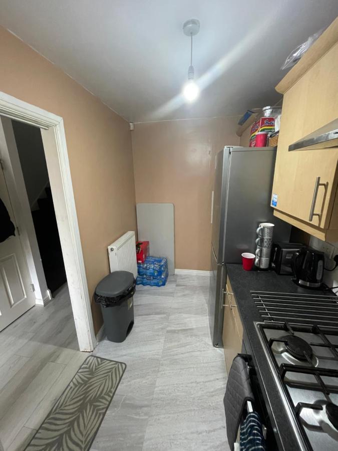 St Helens  Hensh Homes מראה חיצוני תמונה