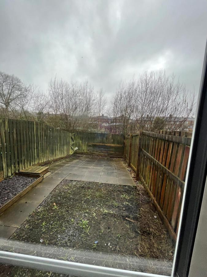 St Helens  Hensh Homes מראה חיצוני תמונה